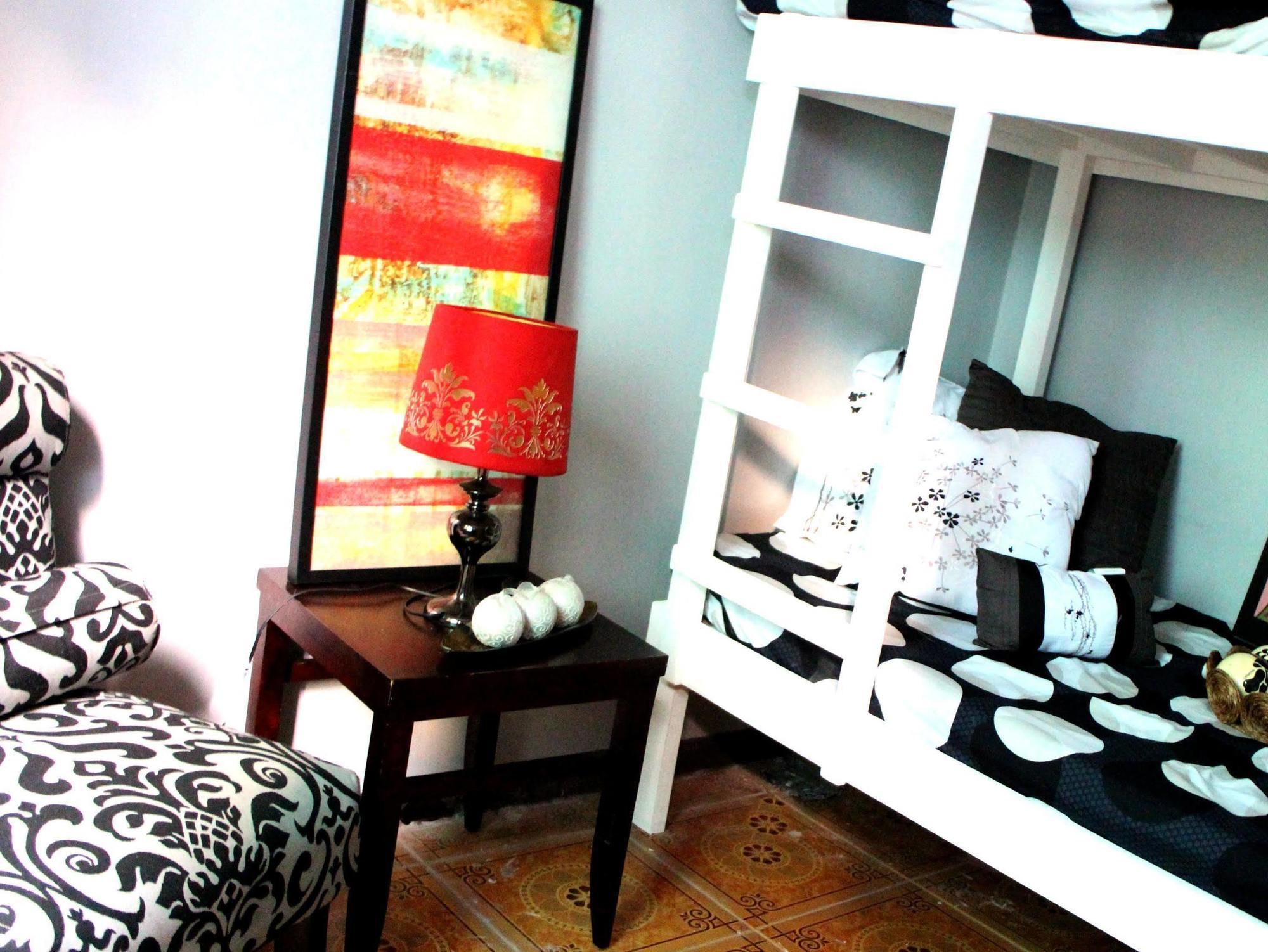 Urban Hostel Pasig City Dış mekan fotoğraf