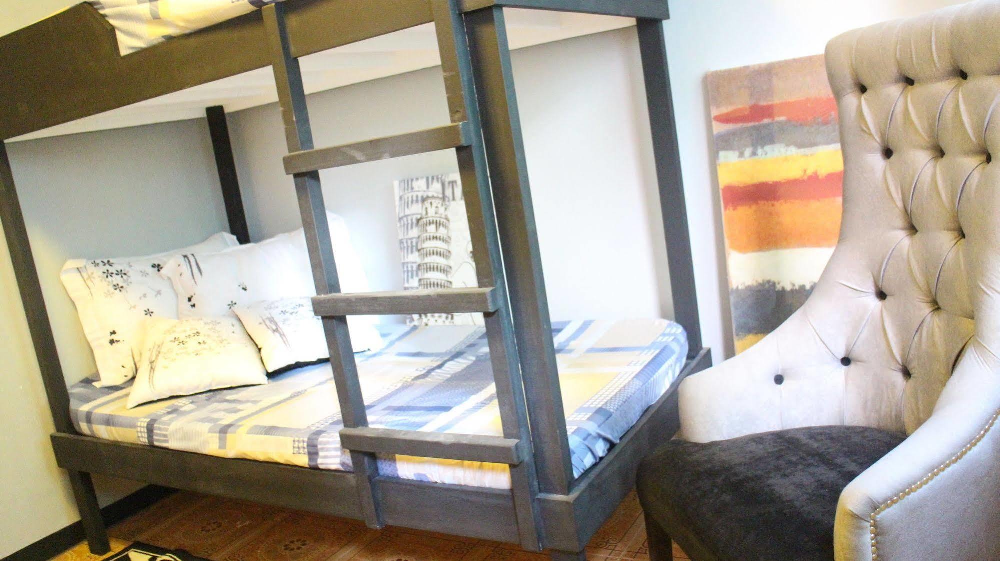 Urban Hostel Pasig City Dış mekan fotoğraf