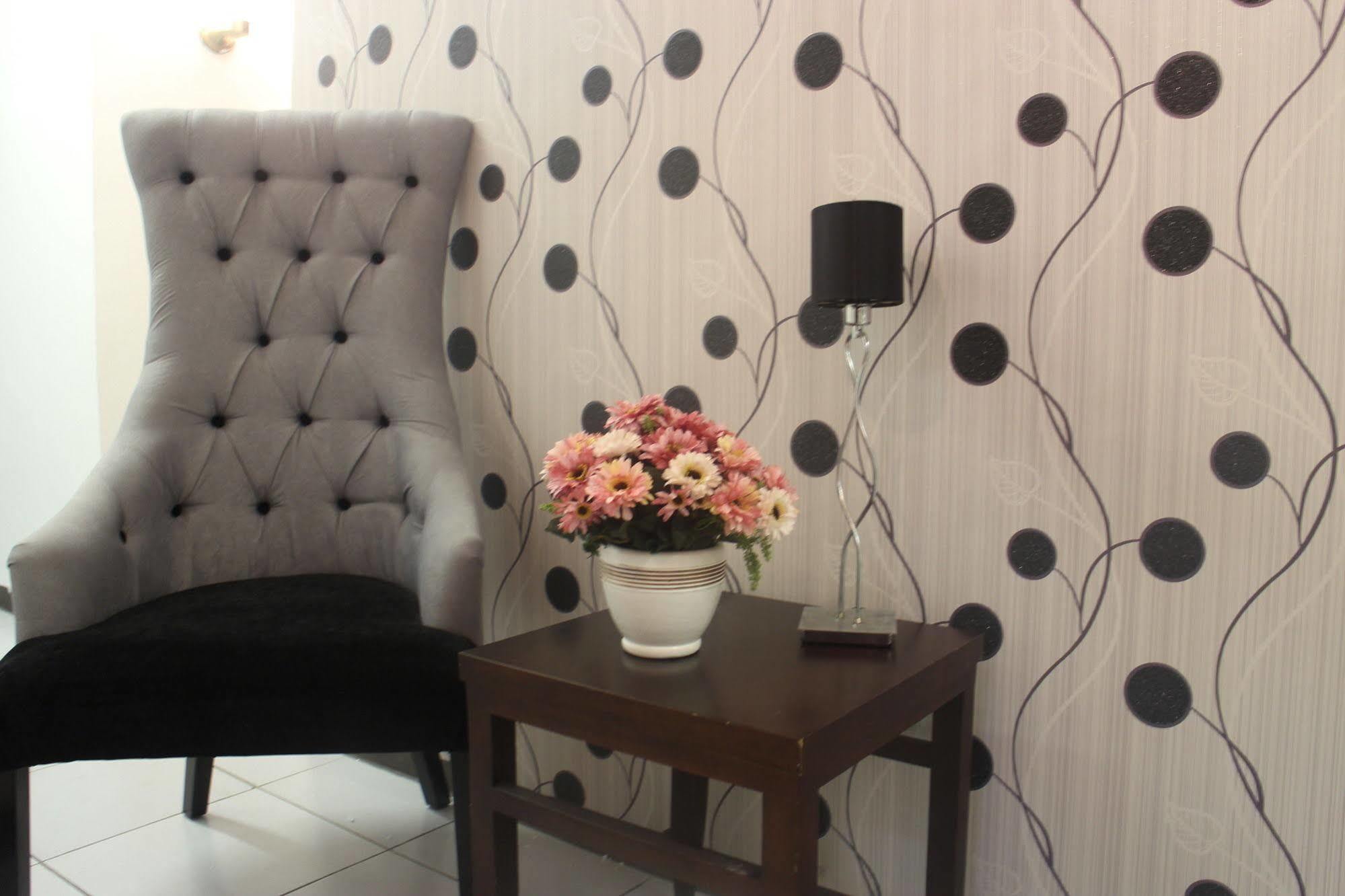 Urban Hostel Pasig City Dış mekan fotoğraf